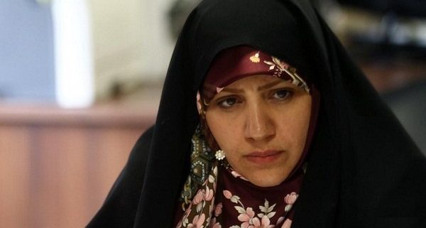 مجلس پیگیر ایجاد نهضت کارآفرینی برای زنان در کشور است